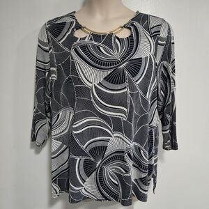 Chico's Travelers Size 3 (XL) Navy Blue Stretch Knit Tunic w/‎ Metal Detail
